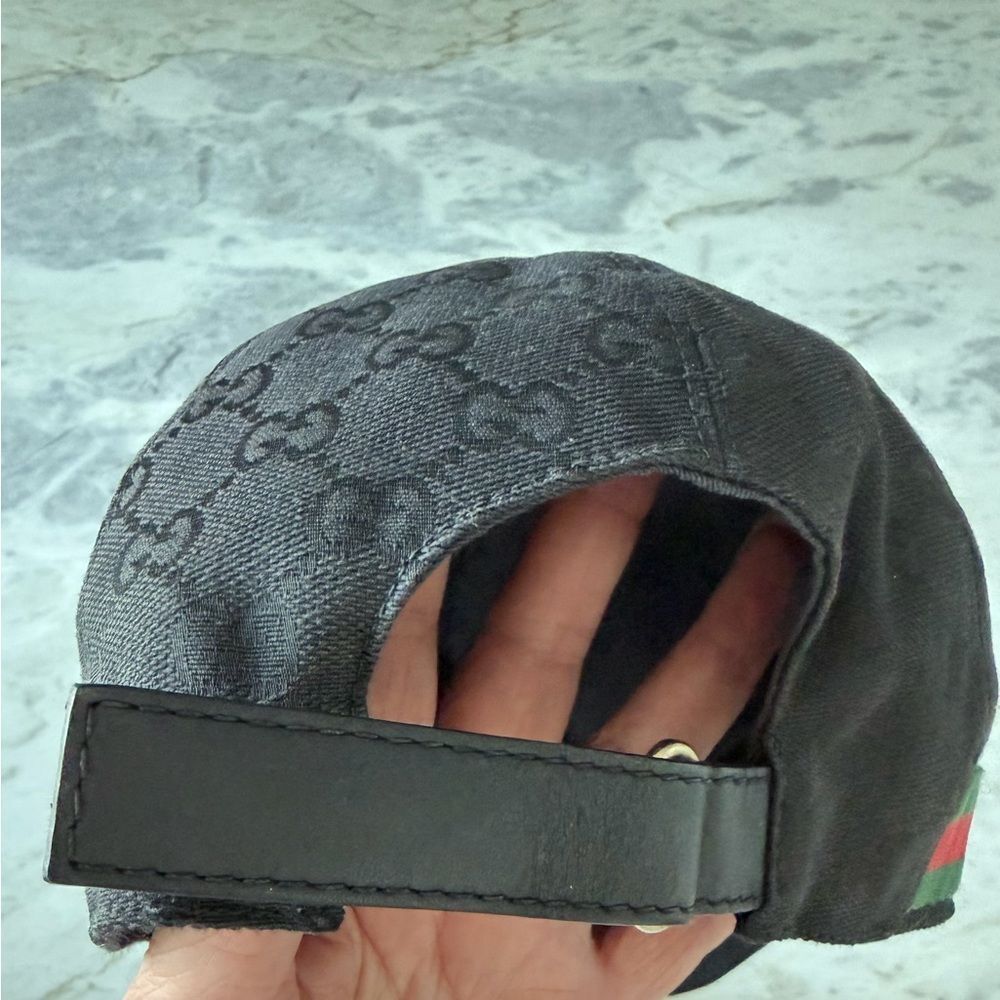 Black Gucci Canvas Baseball Cap - Picture 7 of 8